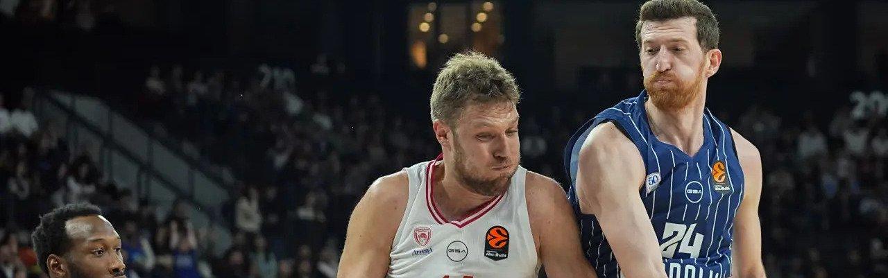 Olympiacos - Efes Anadolu